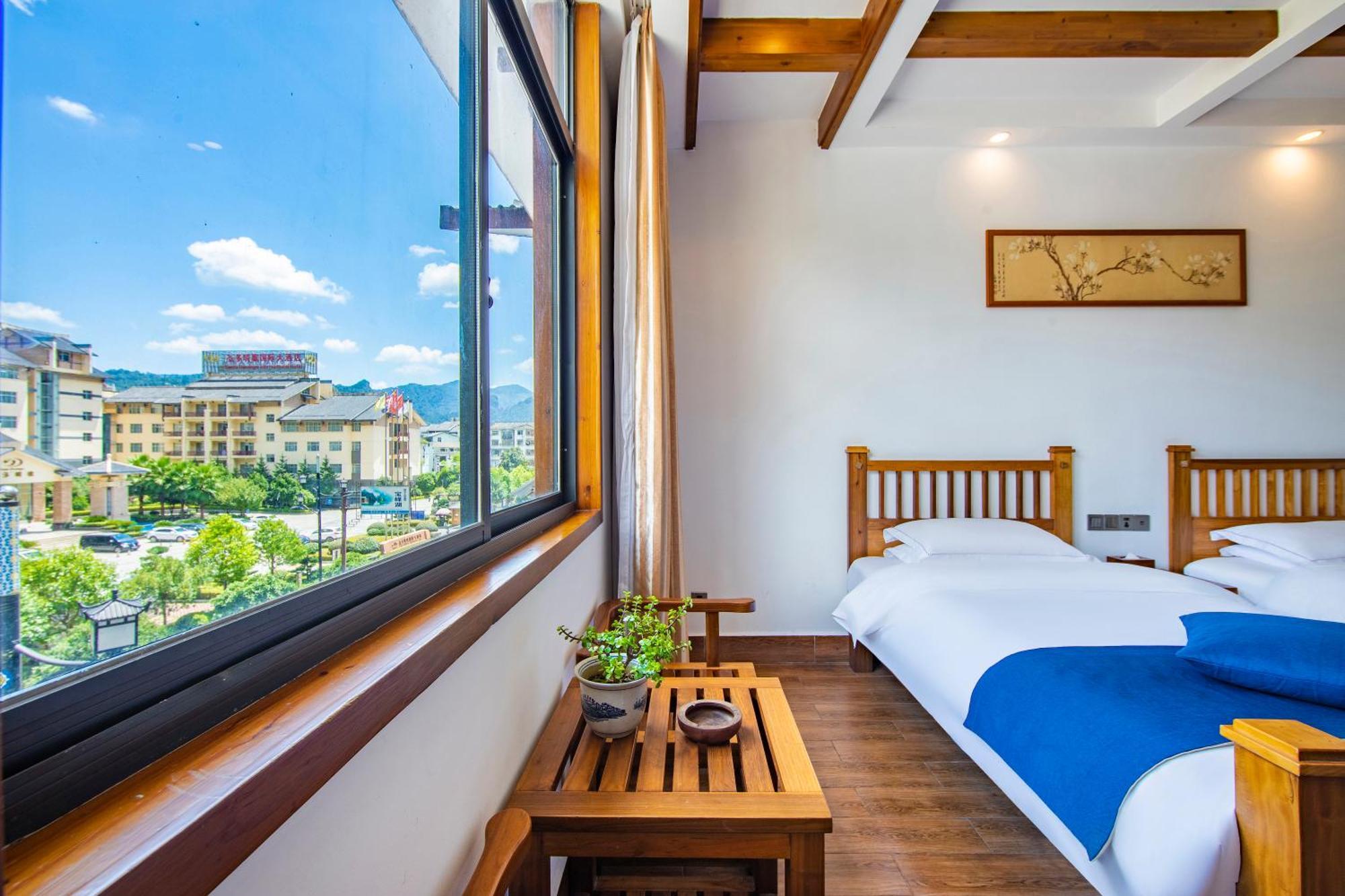 Guihua Road 106Th Hostel Zhangjiajie Eksteriør billede