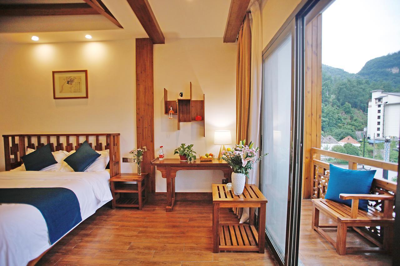 Guihua Road 106Th Hostel Zhangjiajie Eksteriør billede