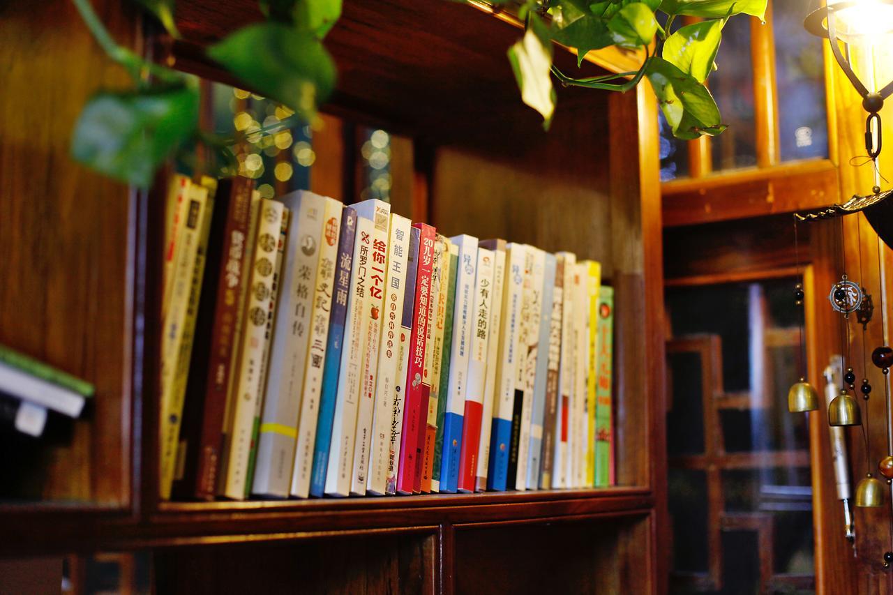 Guihua Road 106Th Hostel Zhangjiajie Eksteriør billede